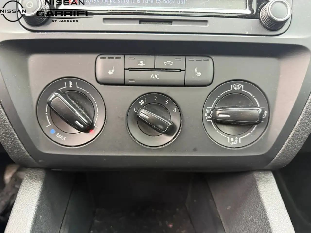 Volkswagen Jetta снимка Volkswagen Jetta