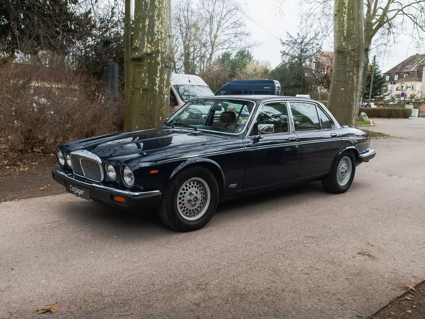 Jaguar Daimler 5.3 Double Six Blauw - 1