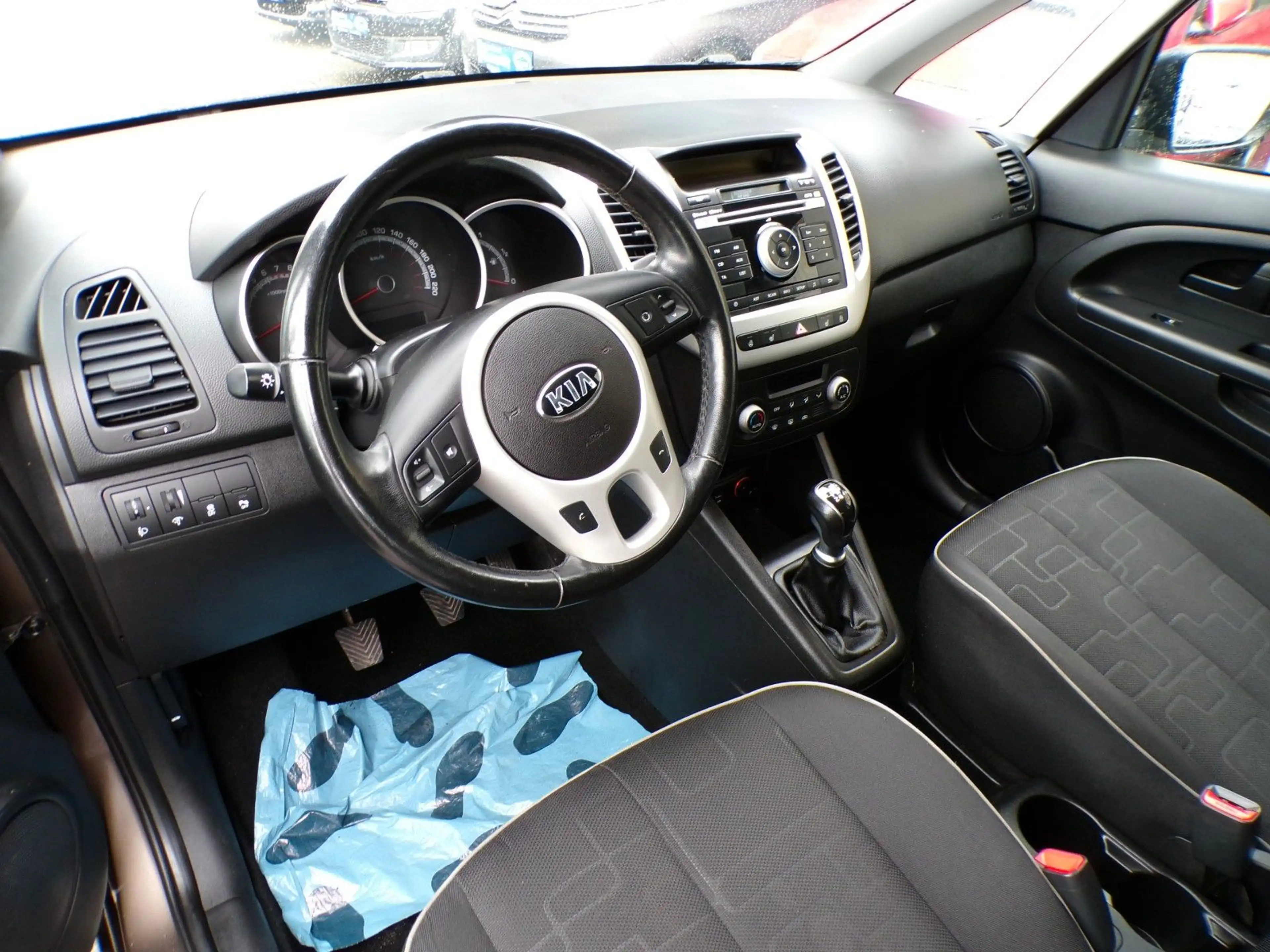 Kia Venga 1.4 CVVT, 1-HAND — photo 10