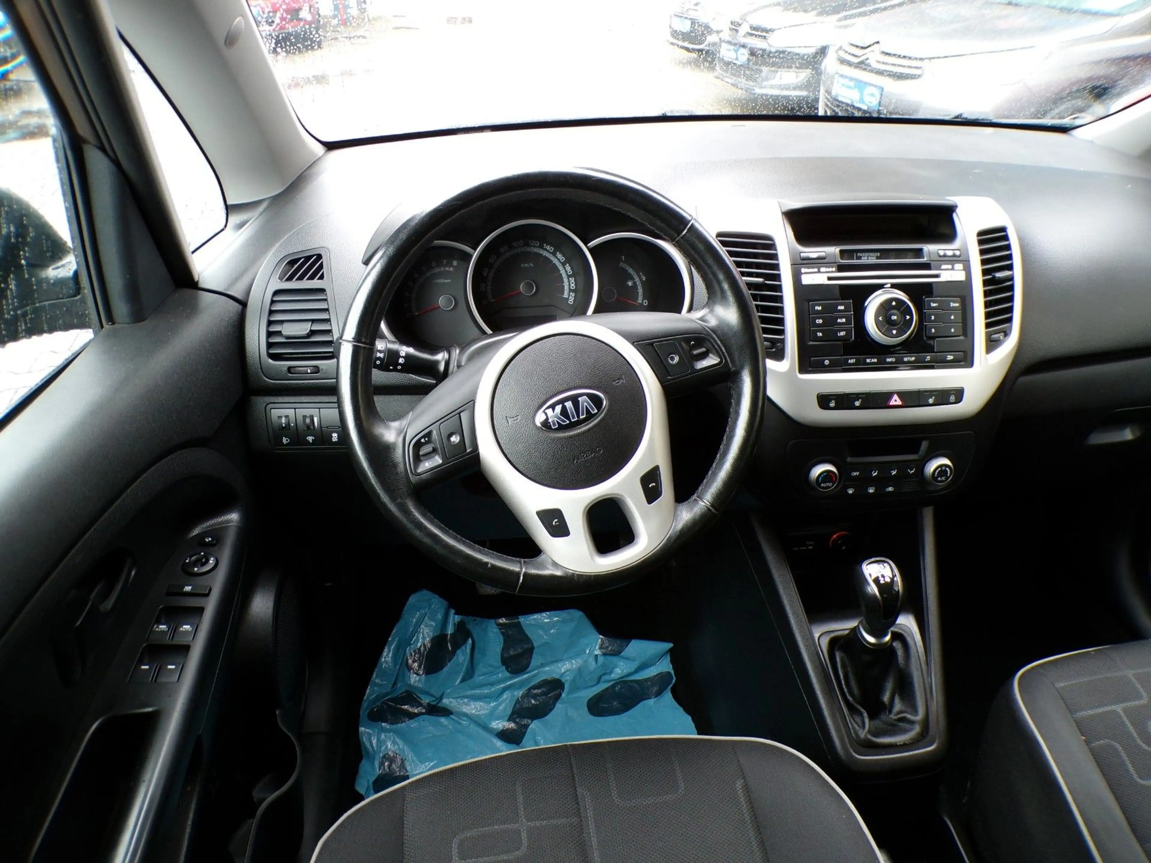 Kia Venga 1.4 CVVT, 1-HAND — photo 11