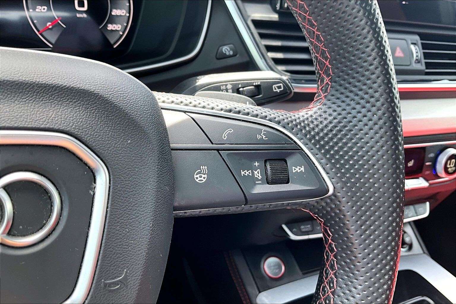 2022 Audi SQ5 quattro | AWD | Apple | Android | LOADED! | 3,000 cc 6 cyl thumb 13