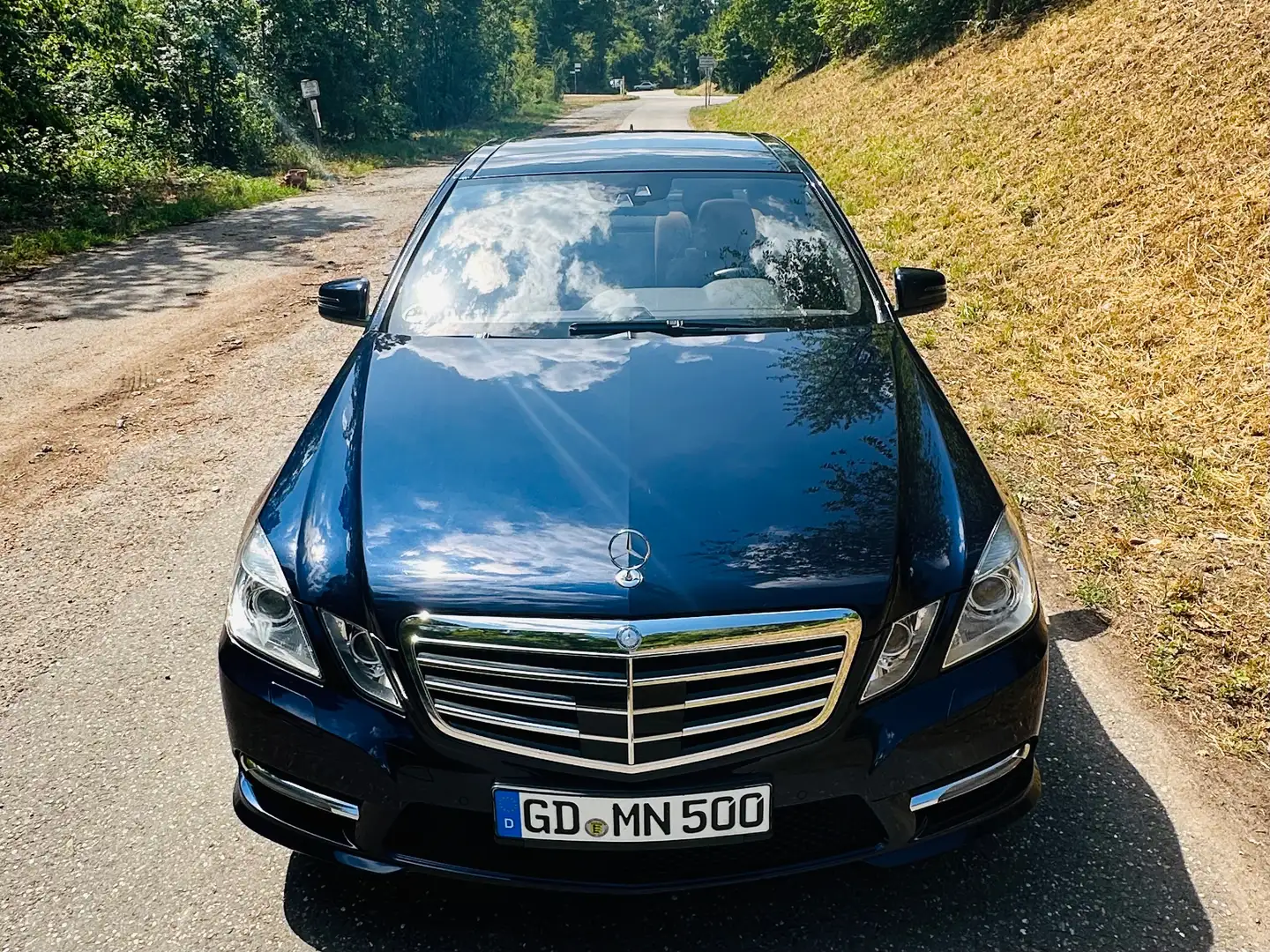 Mercedes-Benz E 500 E 500 BlueEFFICIENCY AMG Avantgarde Azul - 2