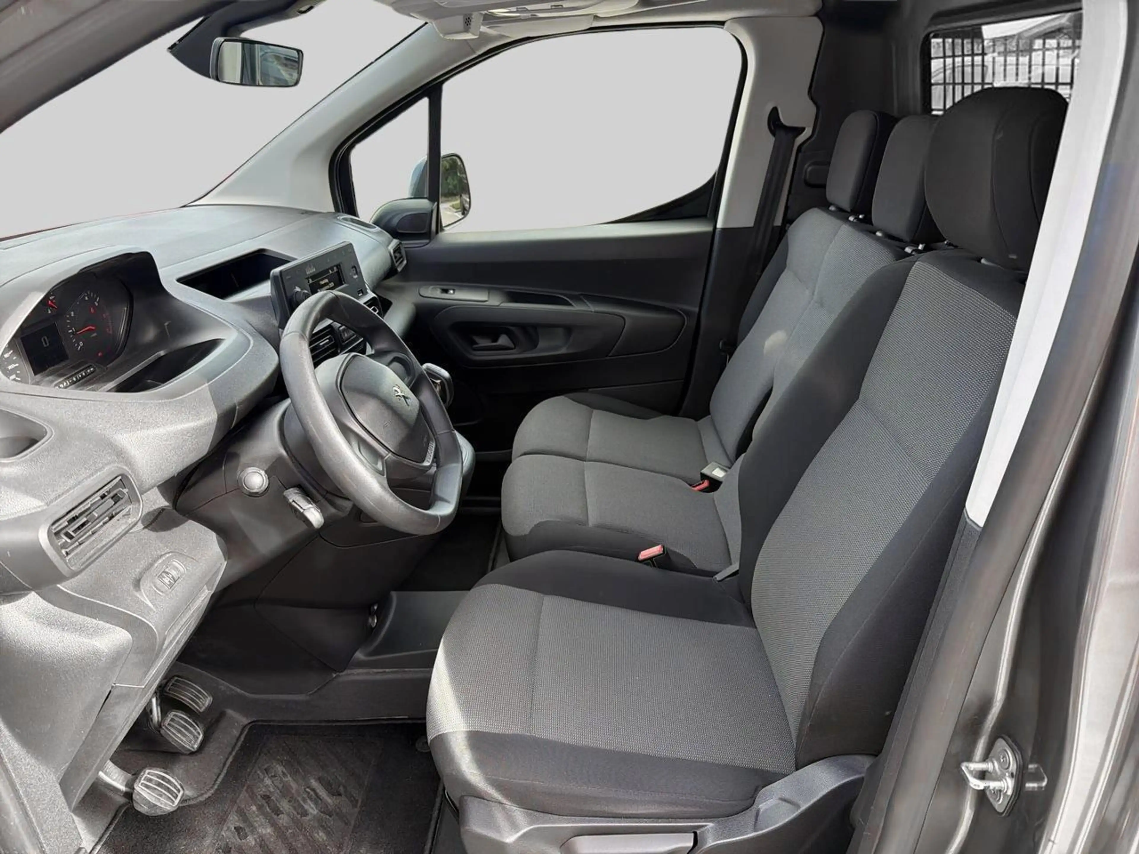 Peugeot Partner 1.6 BluHDi 120 L1H1 73kW S/S MSQ Premium — photo 8
