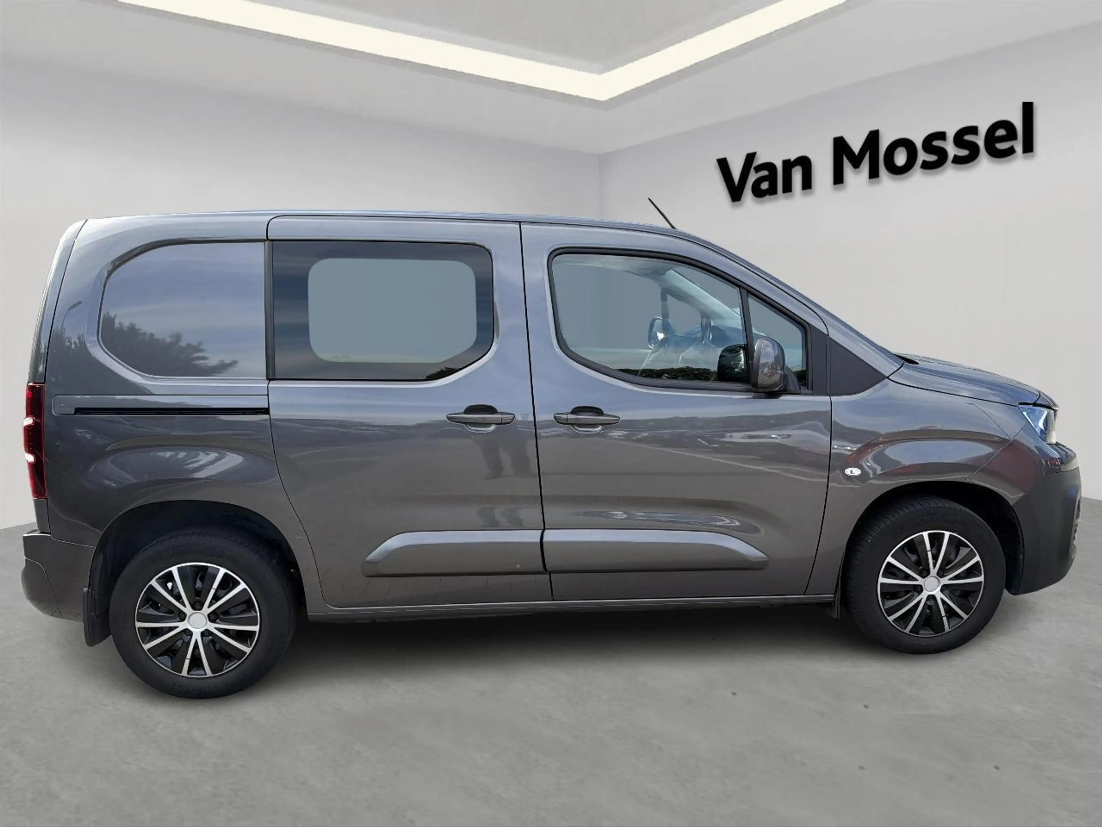 Peugeot Partner 1.6 BluHDi 120 L1H1 73kW S/S MSQ Premium — photo 5