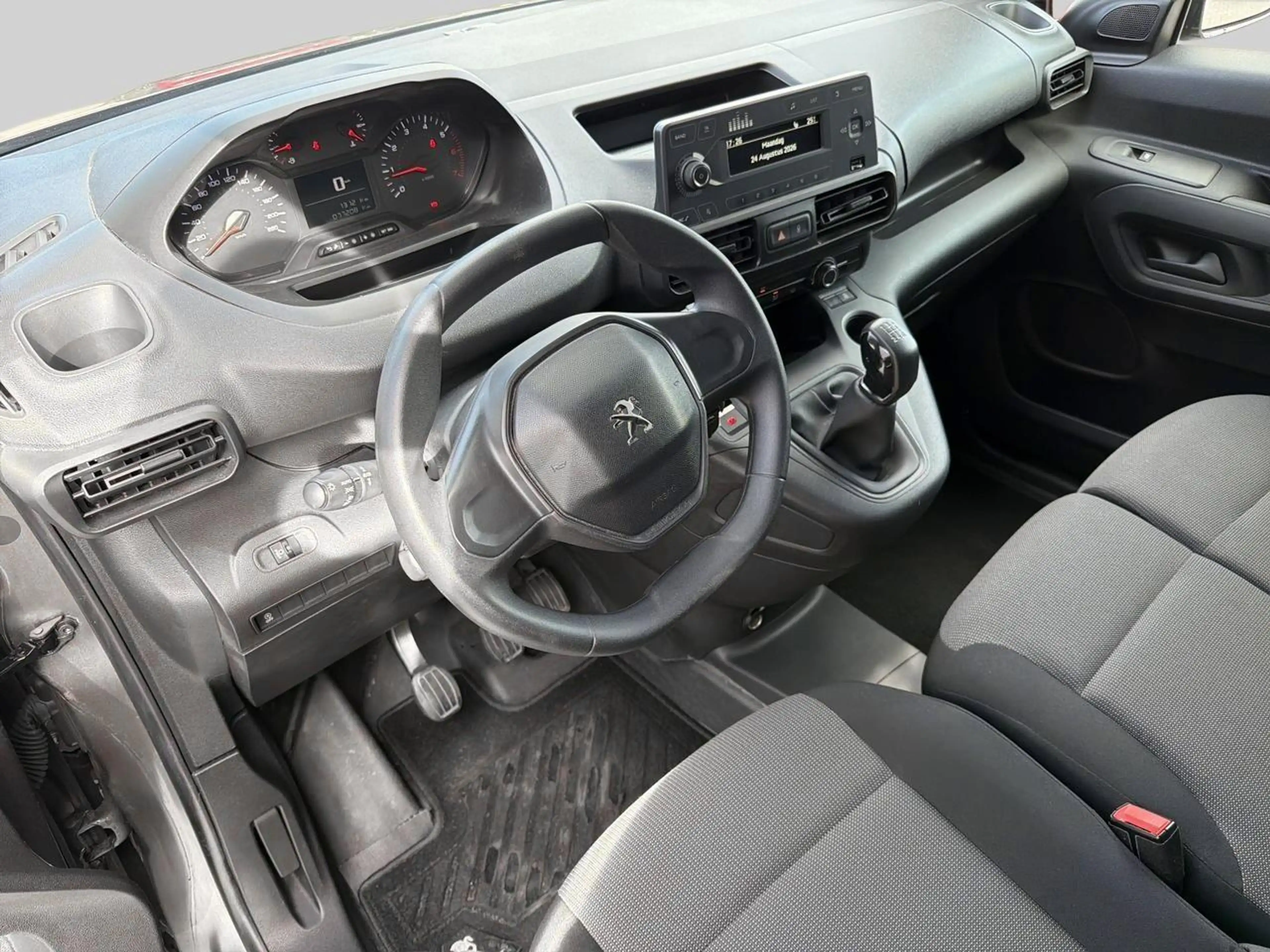 Peugeot Partner 1.6 BluHDi 120 L1H1 73kW S/S MSQ Premium — photo 9