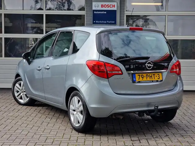 Opel Meriva view 2