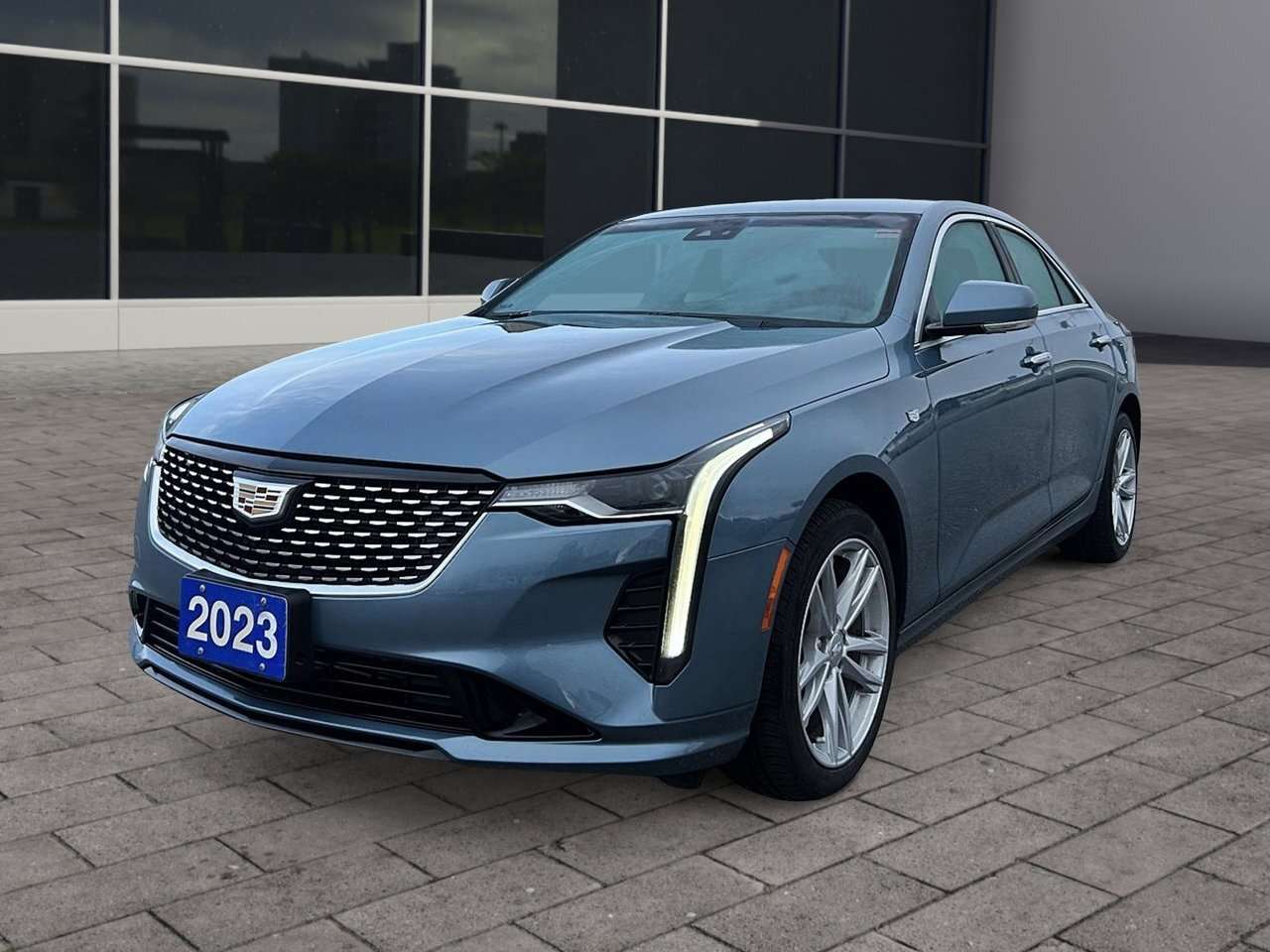 2023 Cadillac CT4 LUXURY