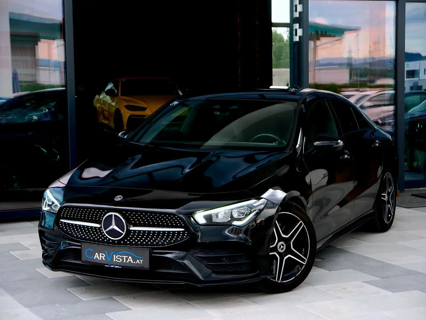 Mercedes-Benz CLA 200 Aut. AMG-LINE *Night - Paket & Widescreen* Schwarz - 1