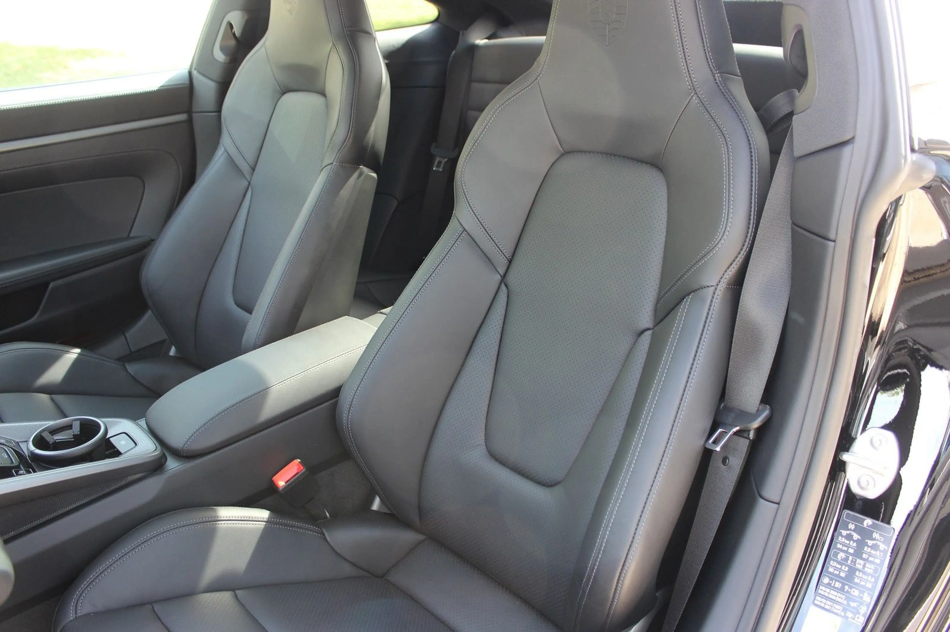 Porsche 992 .2 Carrera 4S PDK | Exclusive | SAGA | 1.Hand — photo 13