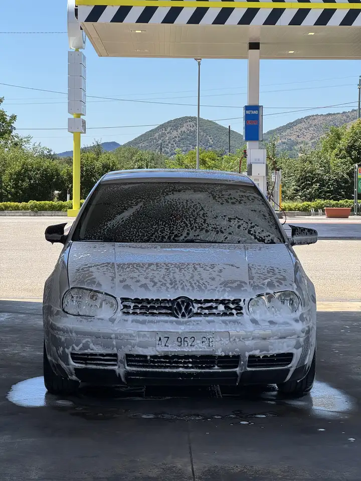 Volkswagen Golf 3p 1.9 tdi Highline 110cv, foto 1