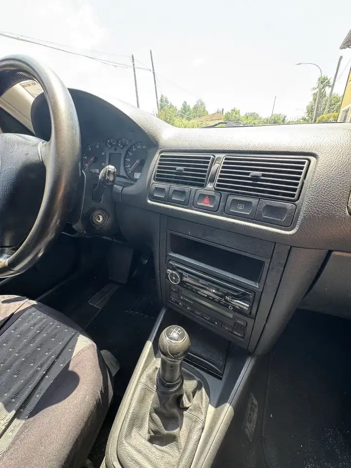 Volkswagen Golf 3p 1.9 tdi Highline 110cv, foto 10