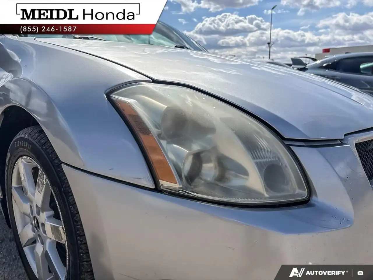 Nissan Maxima снимка Nissan Maxima