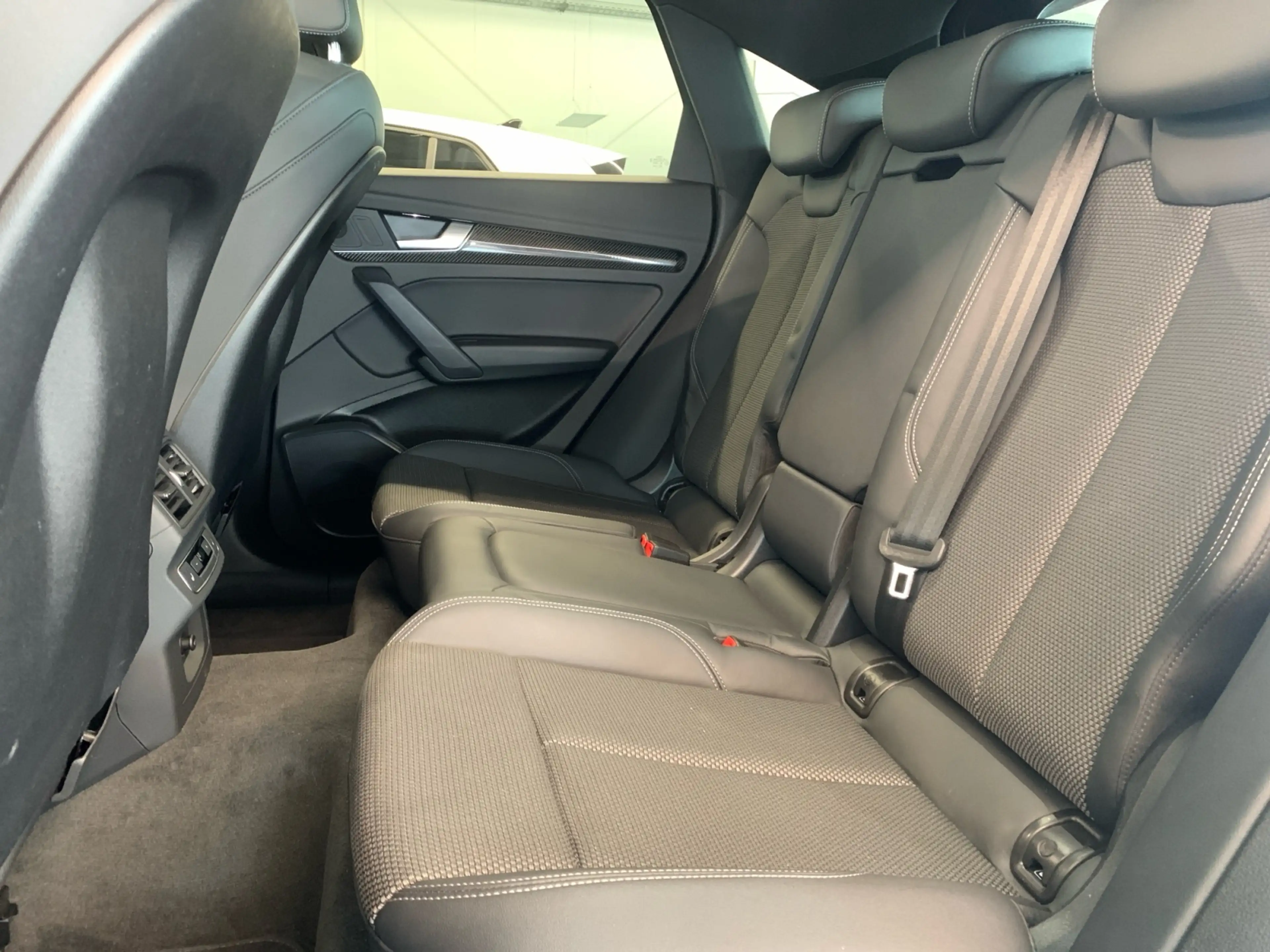 Audi Q5 Sportback 55 TFSIe S line PANO AIR MATRIX — photo 10