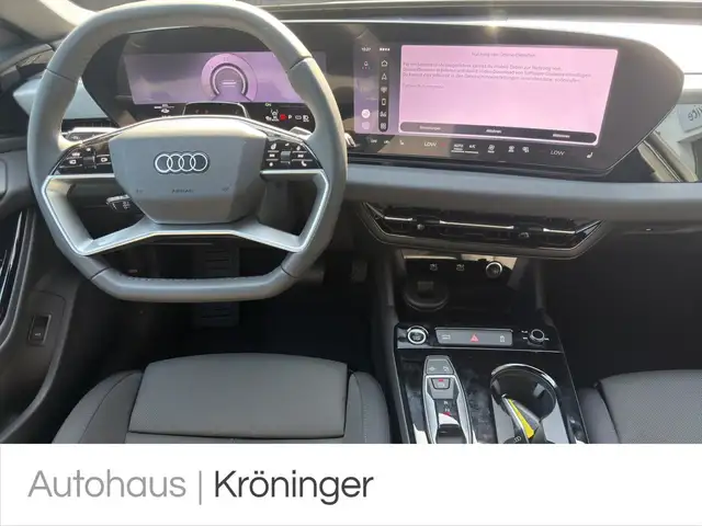 Audi A6 Avant view 13