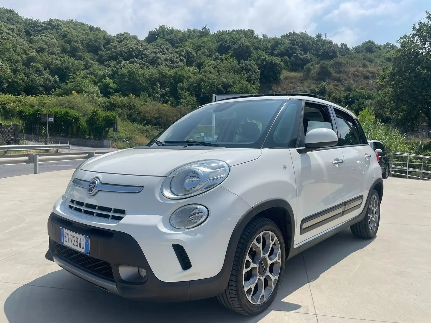 Fiat 500L 500L 1.3 mjt Trekking 85cv Blanco - 1