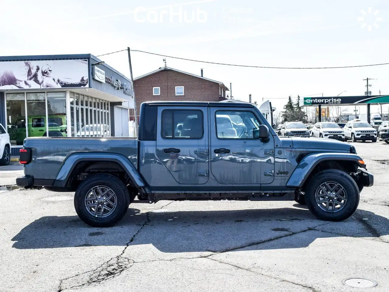 Jeep Gladiator photo Jeep Gladiator
