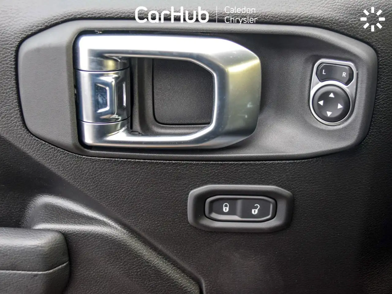 Jeep Gladiator photo Jeep Gladiator