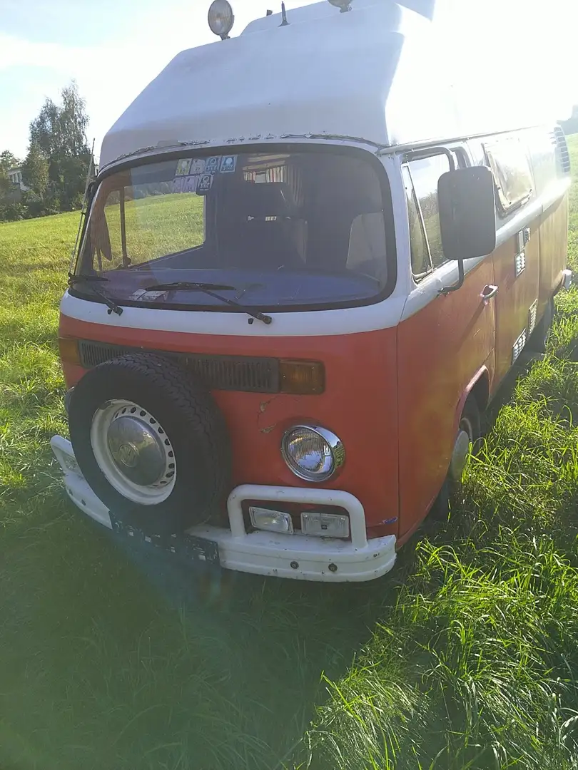 Volkswagen T2 Sonderbau Naranja - 1