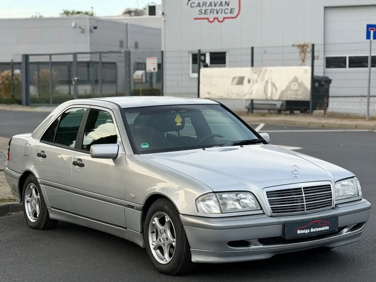 Mercedes-Benz C 180 *BEHINDERTENGERECHTER SONDERUMBAU*, foto 7