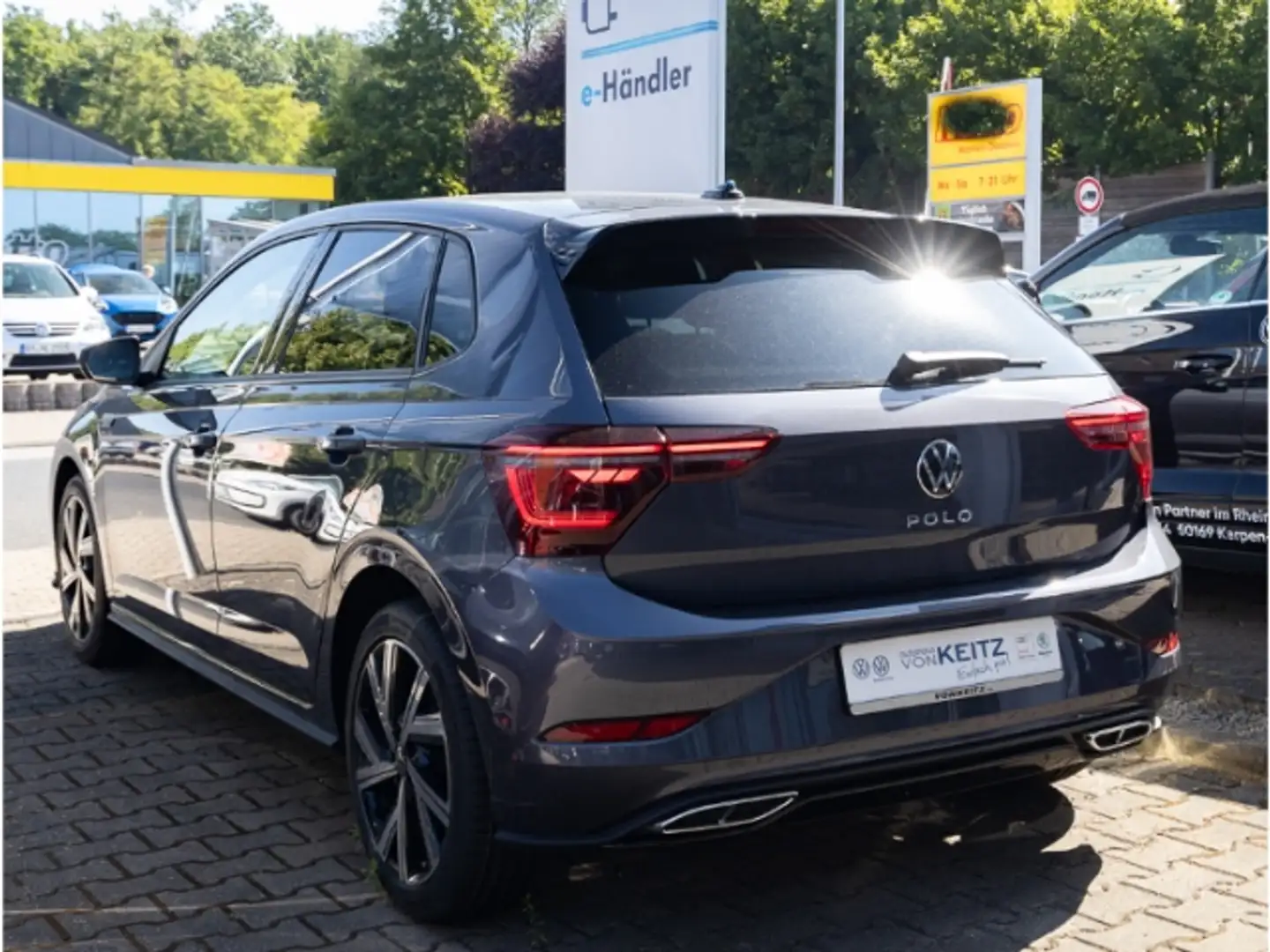 Volkswagen Polo R-Line 1.0 TSI Sportpaket Navi Digitales Cockpit L Grau - 2