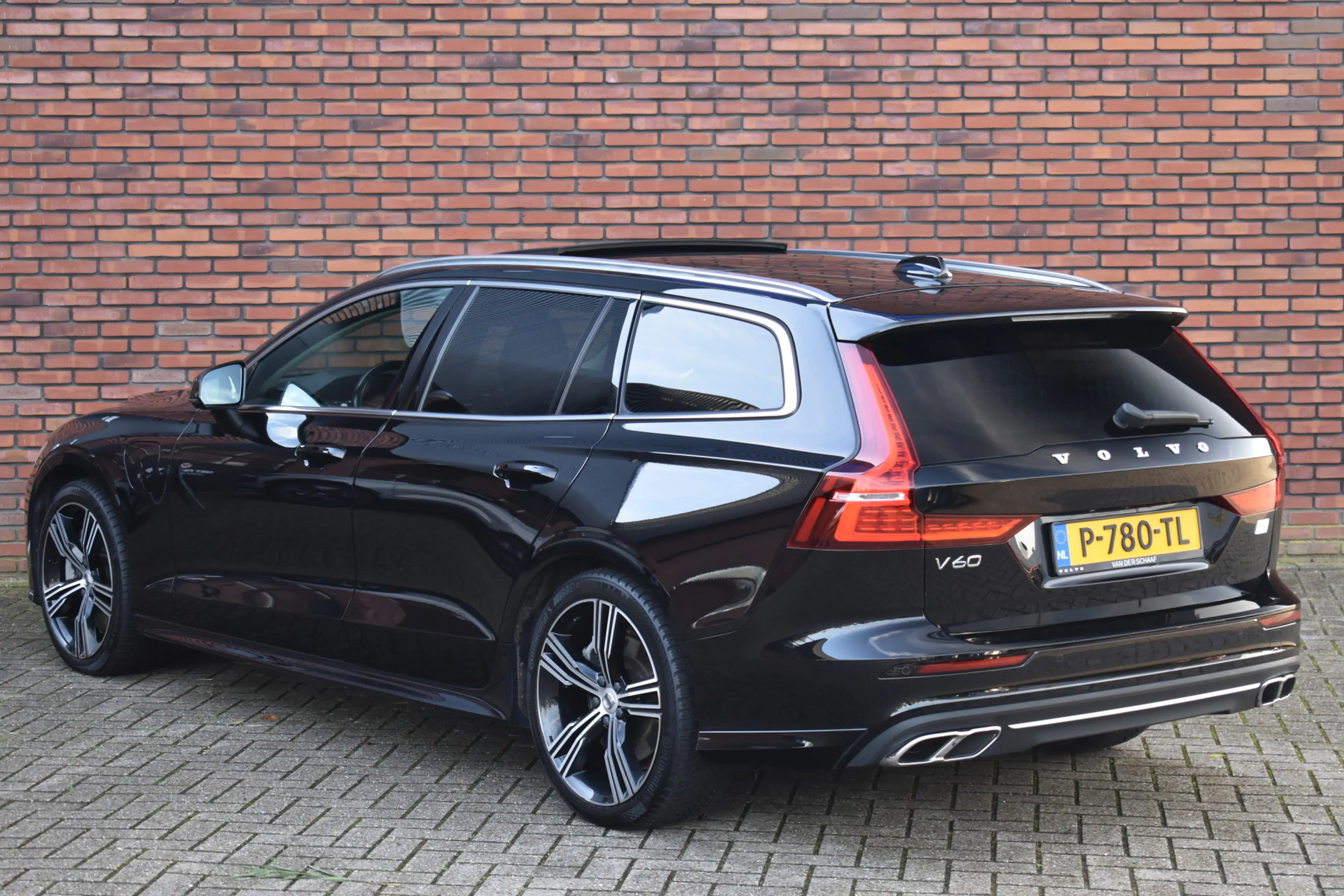 Volvo V60 T8 455PK Recharge AWD Inscription | Trekhaak | Lig — photo 6