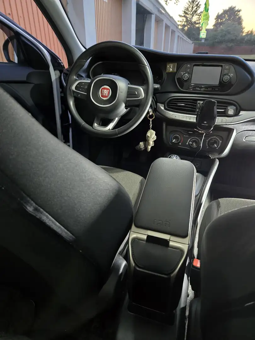 Fiat Tipo 1.4 16V Easy - 2