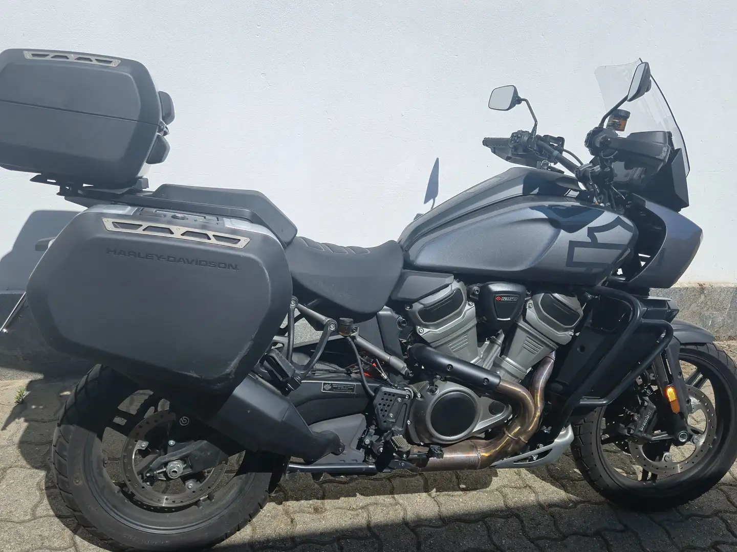 Harley-Davidson Pan America SPECIAL ABS + BORSE Šedá - 1