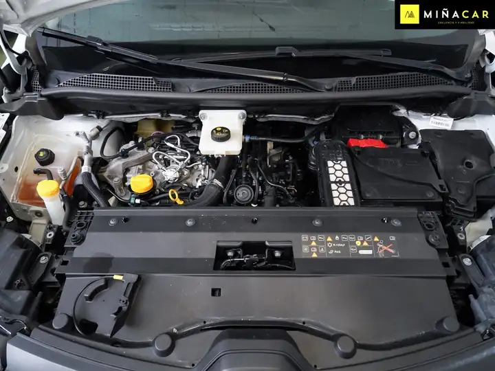 Renault Kangoo 2022, foto 20