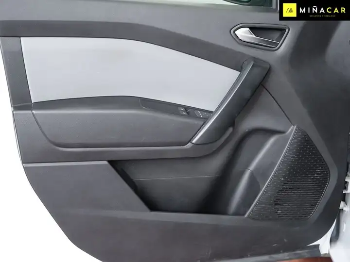 Renault Kangoo 2022, foto 15