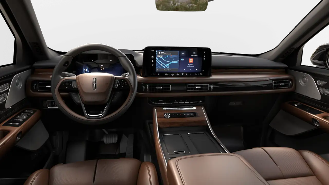 Lincoln Aviator снимка Lincoln Aviator