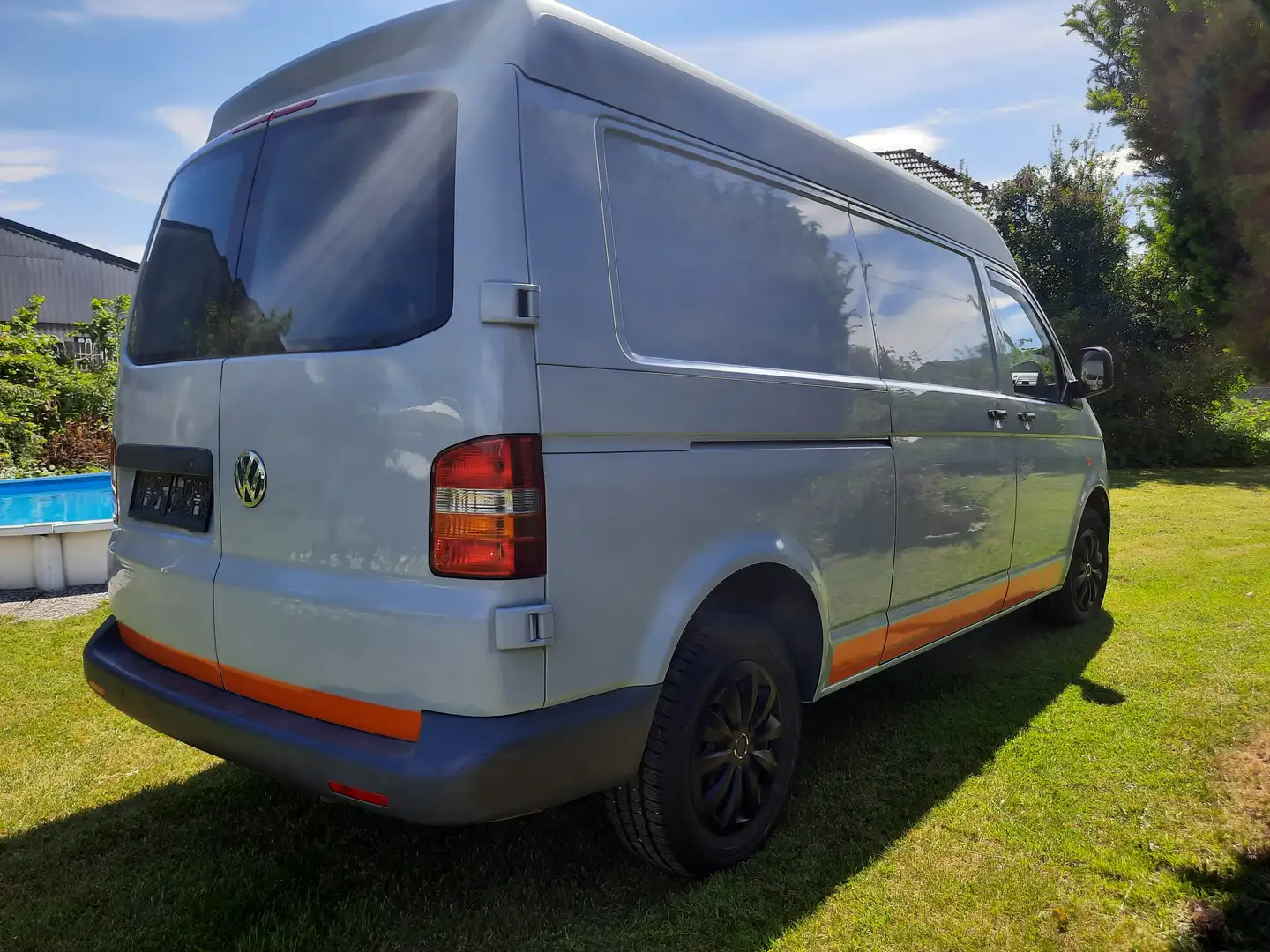 Volkswagen T5 Transporter - 2