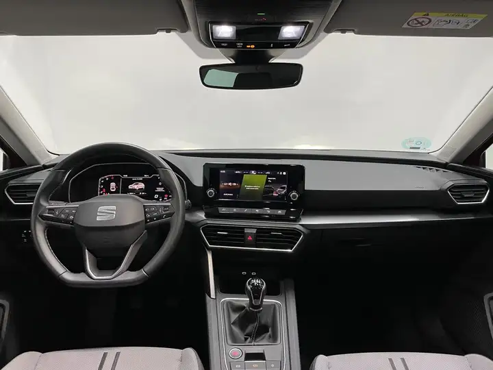SEAT León 2022, foto 4