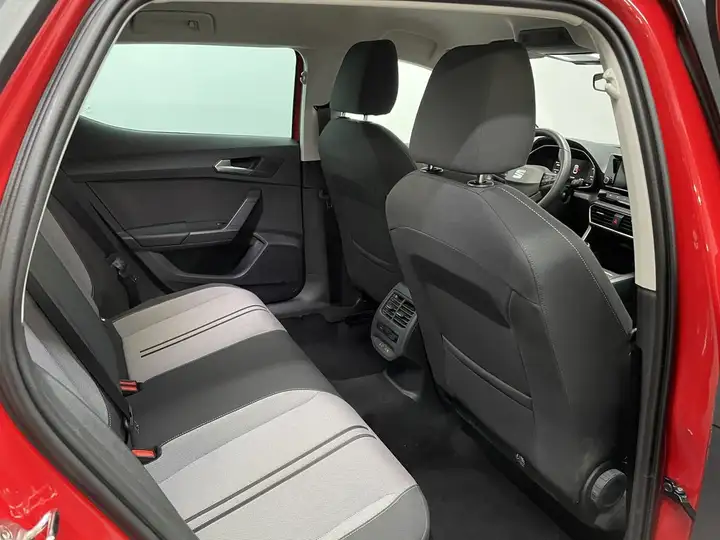 SEAT León 2022, foto 6