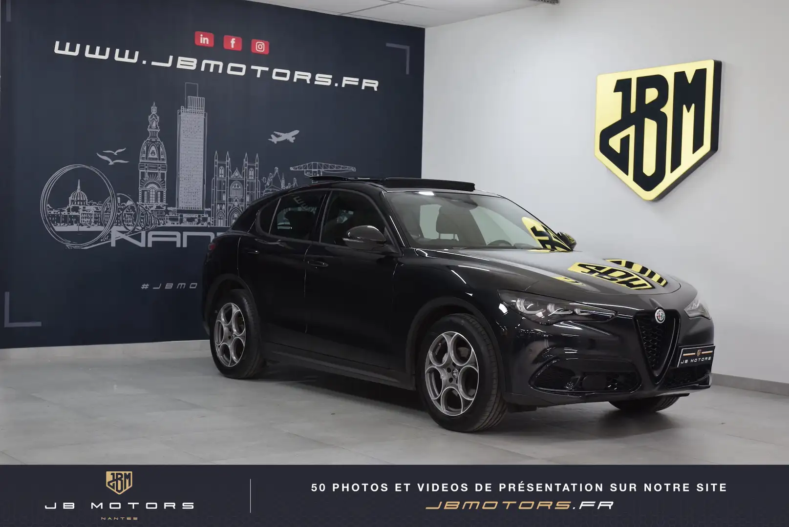 Alfa Romeo Stelvio 2.2 160 ch AT8 Nouveau modele + Toit ouvrant panoramique Noir - 1