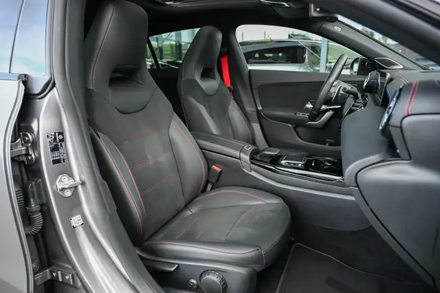 Mercedes-Benz Cla view 13