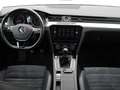 Volkswagen Passat Variant Passat Highline 1.4TSI 150pk *LEDER/ALCANTARA*FULL LED*NAVI*ZETELVERWARMING*CRUISE*PDC*... Grau - thumbnail 18