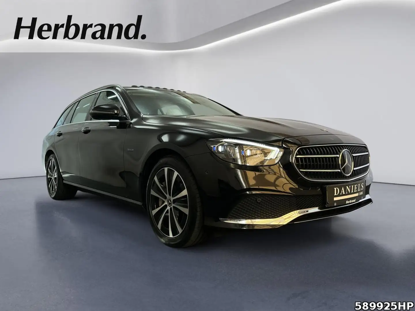 Mercedes-Benz E 300 T Avantgarde *AHK Distronic HUD Multib. Schwarz - 2