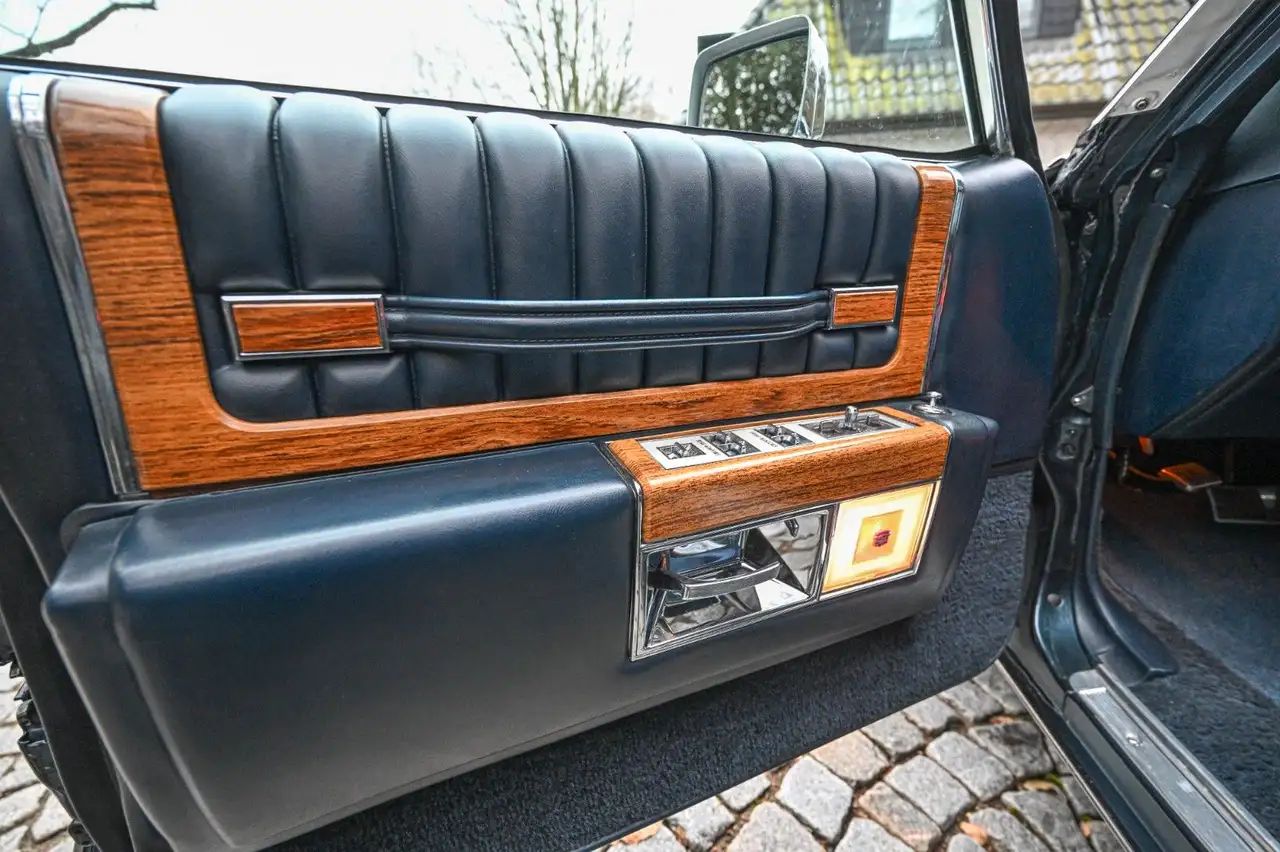 Cadillac Deville wie neu , 24 Tml , weltweit einmalig !, foto 7