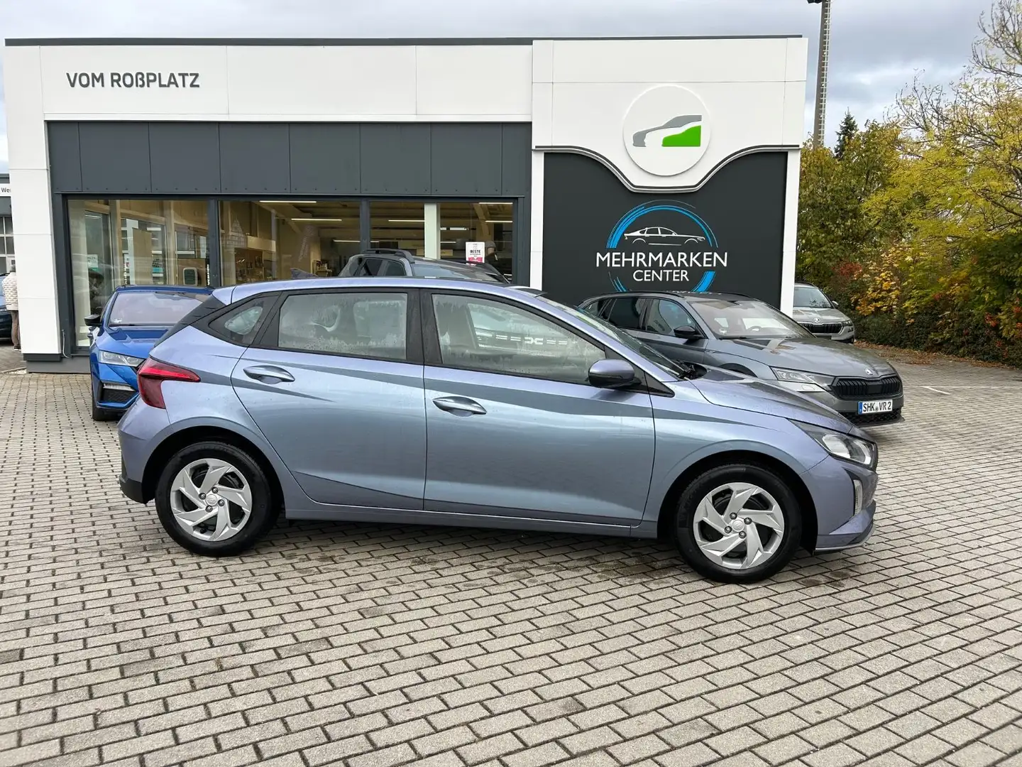Hyundai i20 1.2 Select Blau - 2