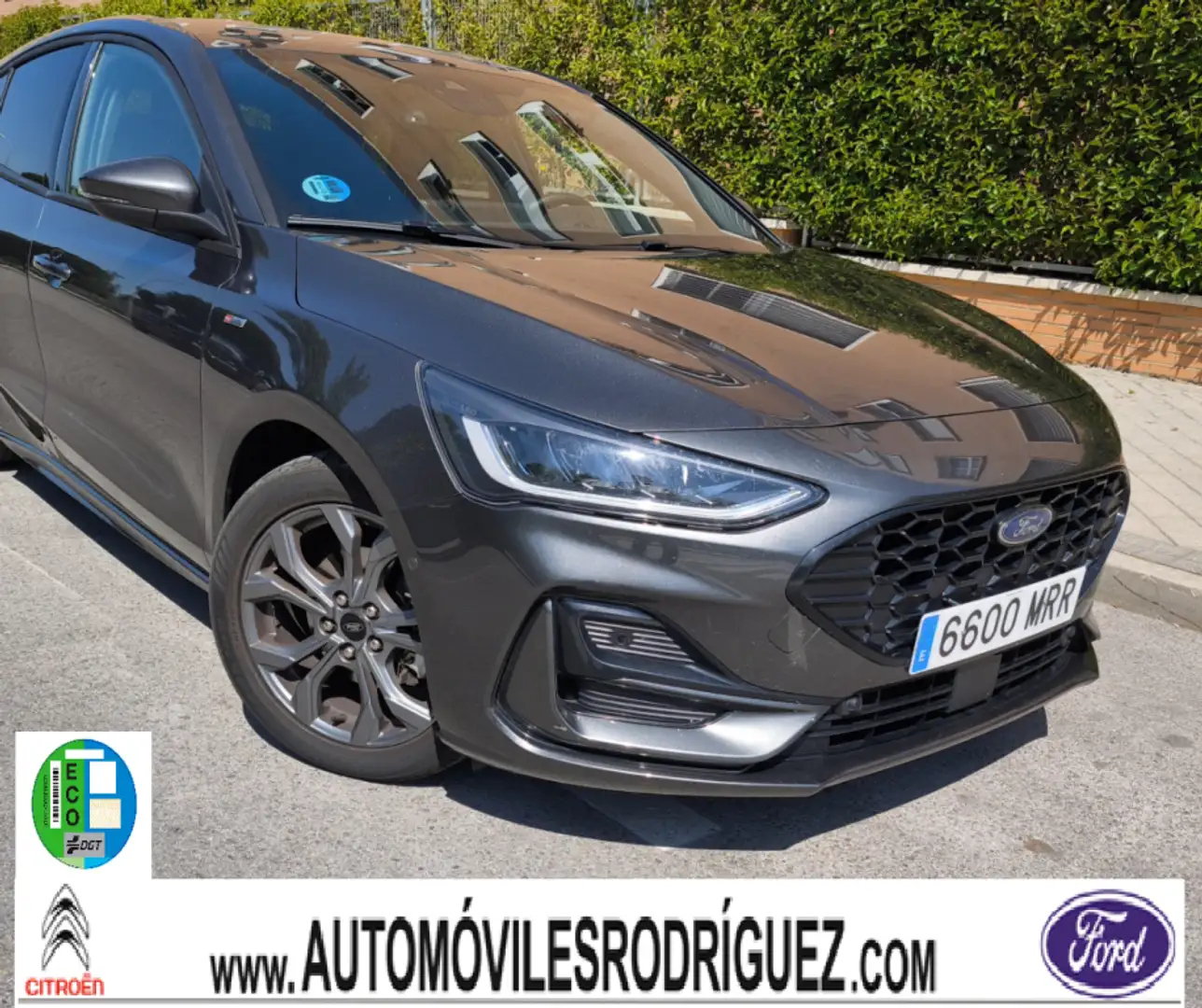 Ford Focus 1.0 Ecoboost MHEV ST-Line 155 Aut. Gris - 1