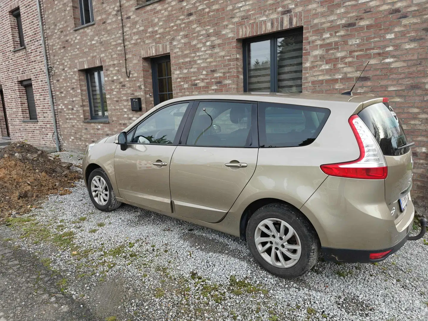 Renault Grand Scenic Grand Scénic 1.5 dCi Energy Zen 5pl. Bronze - 2