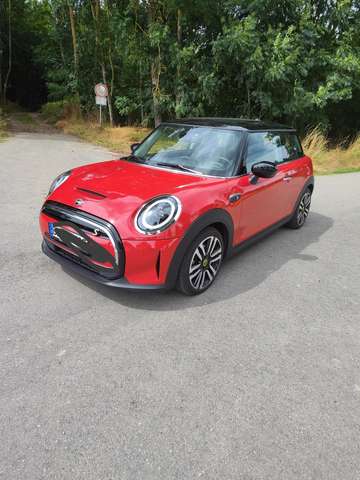 MINI Cooper SE Classic Trim