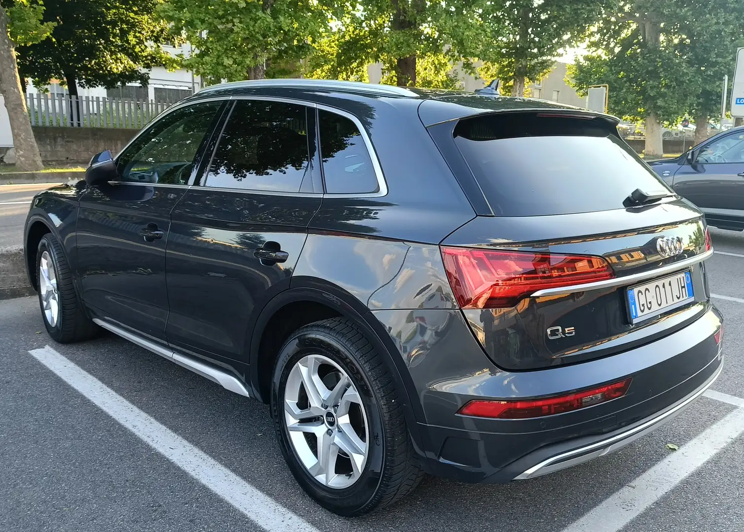 Audi Q5 Q5 II 2021 35 2.0 tdi mhev 12V PELLE  s-tronic Grigio - 1