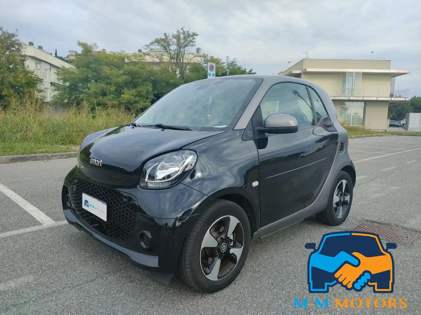 smart forTwo EQ Passion (22kW) Grigio - 1