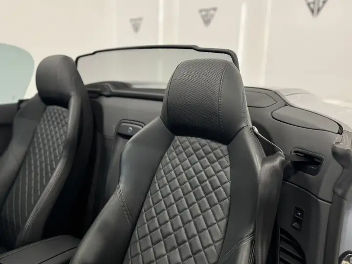 Audi R8 2025, foto 8