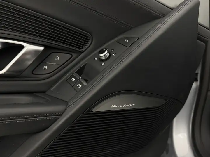 Audi R8 2025, foto 22