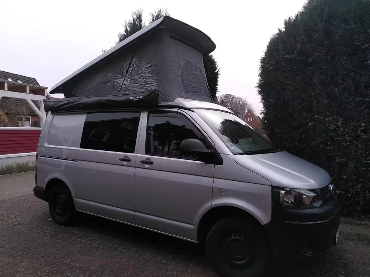 Volkswagen T5 Multivan Camper Silber - 1