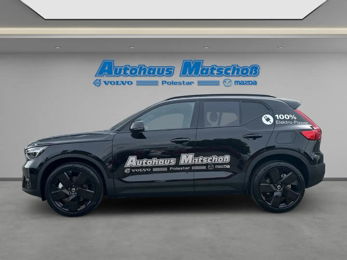 Volvo EX40 Extended Range Ultra Black Edition StandHZG Panoda Schwarz - 2