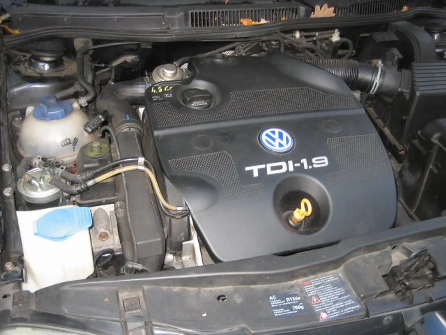 Volkswagen Golf 1.9 TDi deluxe Noir - 1