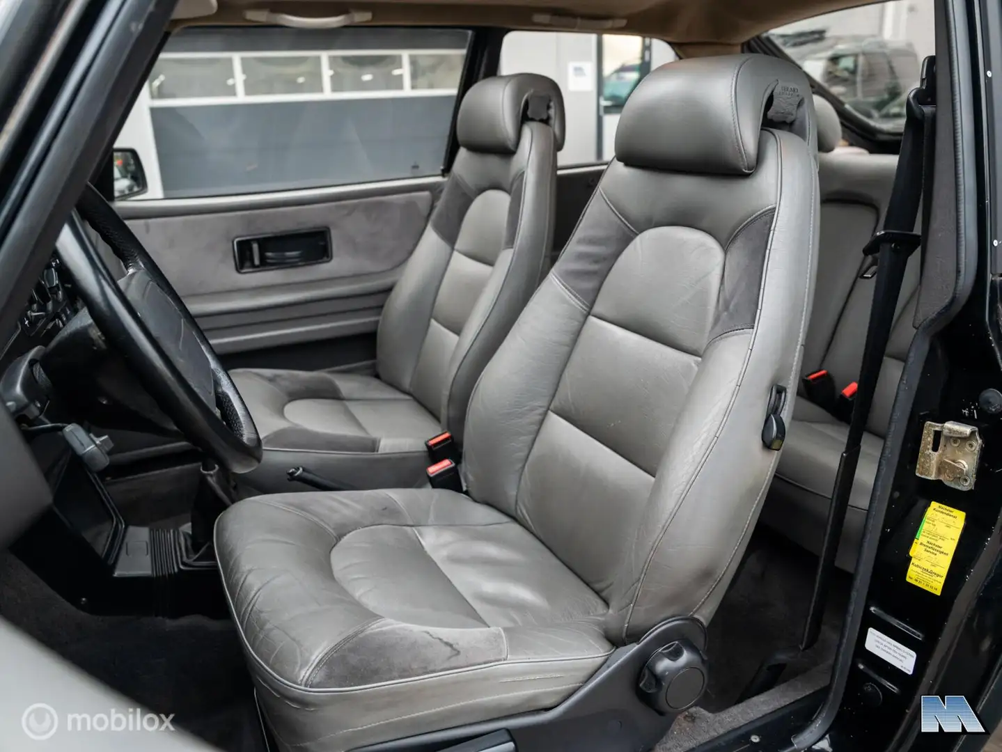 Saab 900 Coupé 2.0 Turbo S Zwart - 2